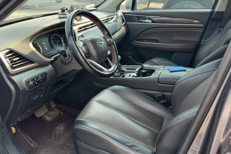 Used GAC Trumpchi GS5 2019 270T Automatic Luxury Edition Interior 3