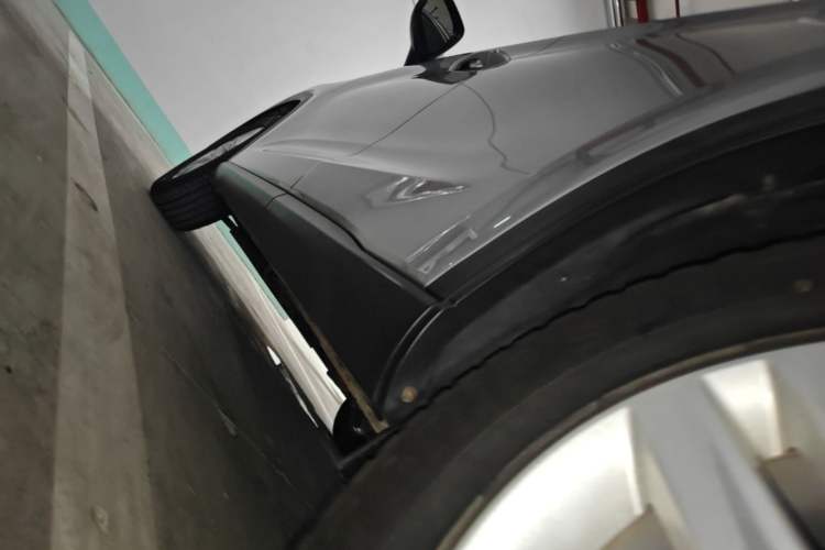 Used GAC Trumpchi GS5 2019 270T Automatic Elite Edition Left Side Sill