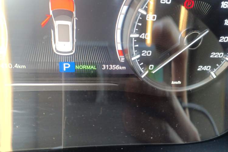 Used GAC Trumpchi GS5 2019 270T Automatic Luxury Edition Odometer Close Up