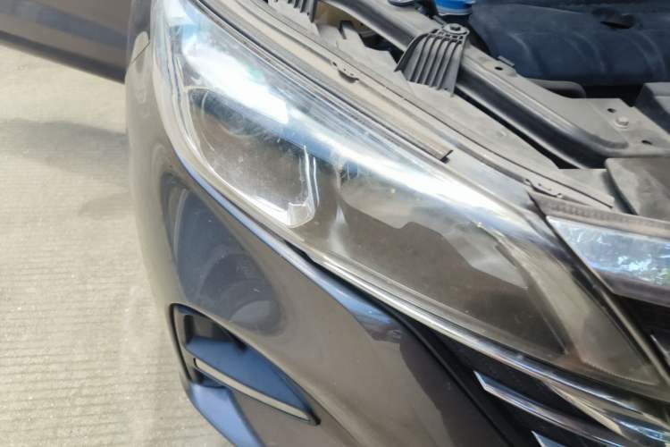 Used GAC Trumpchi GS5 2019 270T Automatic Comfort Edition Right Front Headlight