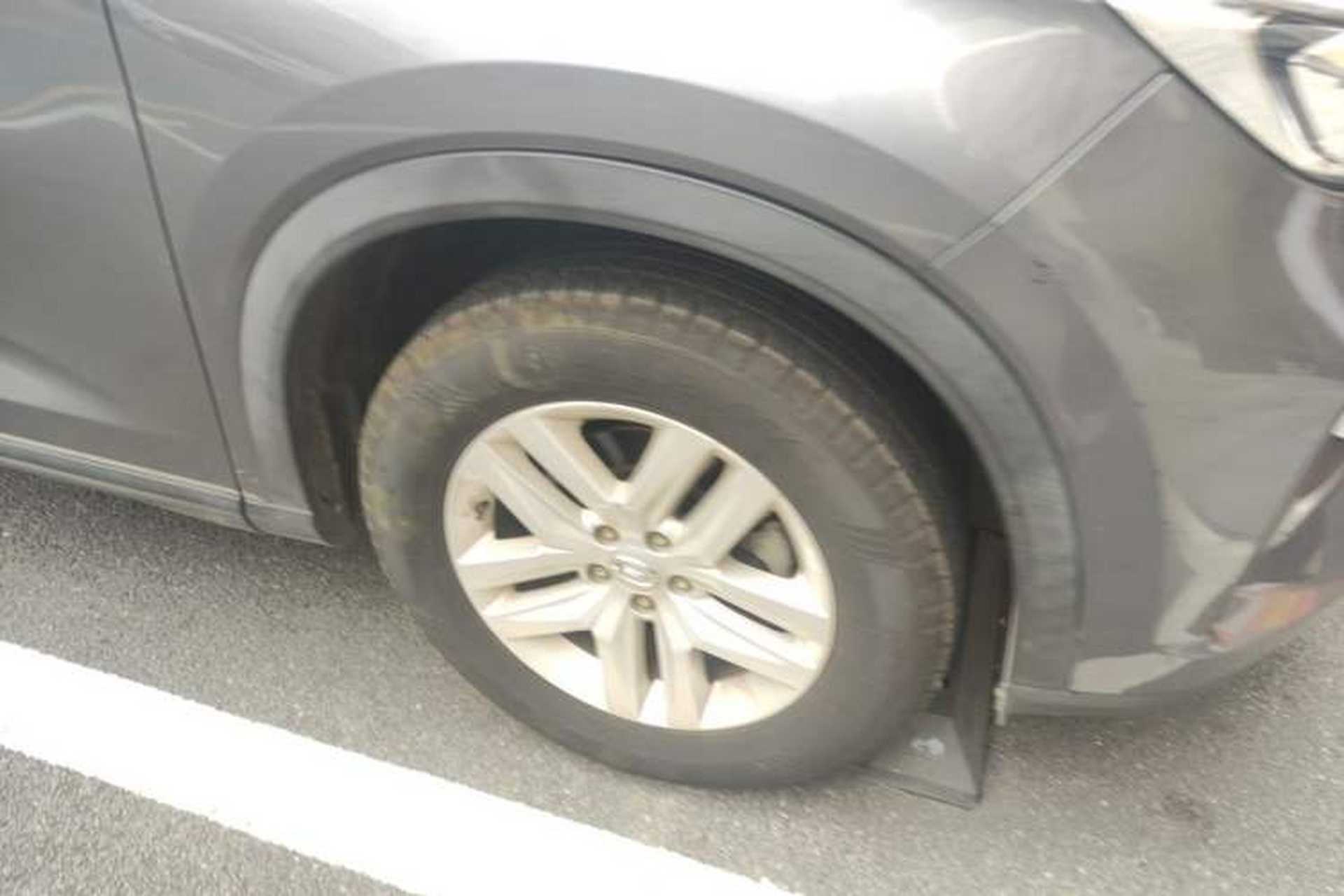 Used GAC Trumpchi GS5 2019 270T Automatic Elite Edition Right Front Wheel Hub