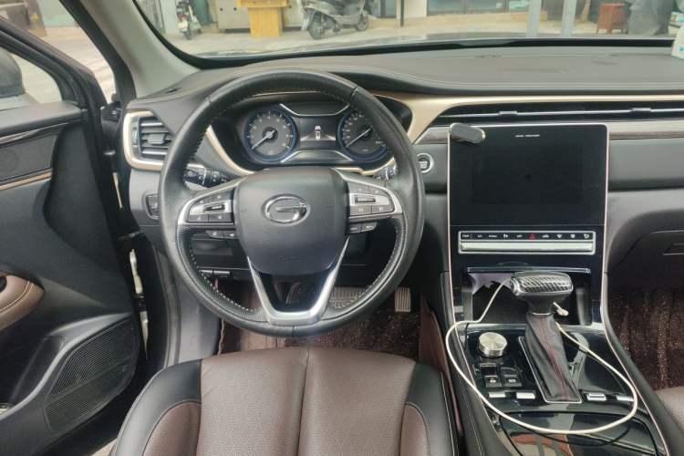 Used GAC Trumpchi GS5 2019 270T Automatic Elite Edition Steering Wheel