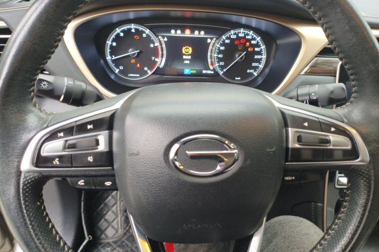 Used GAC Trumpchi GS5 2019 270T Automatic Luxury Edition Steering Wheel