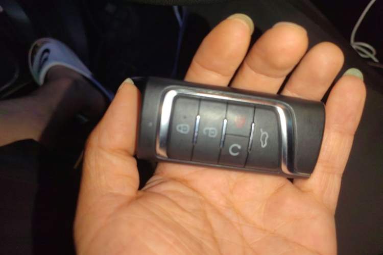 Used GAC Trumpchi GS5 2019 270T Automatic Luxury Edition Vehicle Key