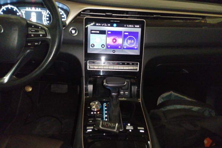 Used GAC Trumpchi GS5 2019 235T Automatic Luxury Edition Audio And AC Panel