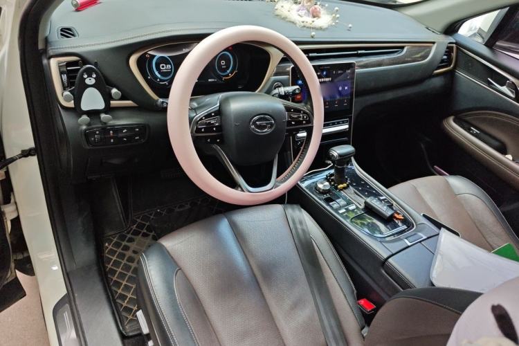 Used GAC Trumpchi GS5 2019 270T Automatic Prestige Edition Center Console