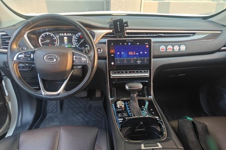 Used GAC Trumpchi GS5 2019 270T Automatic Luxury Edition Center Console
