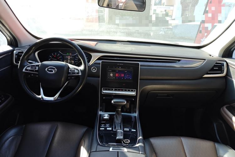Used GAC Trumpchi GS5 2019 270T Automatic Elite Edition Center Console