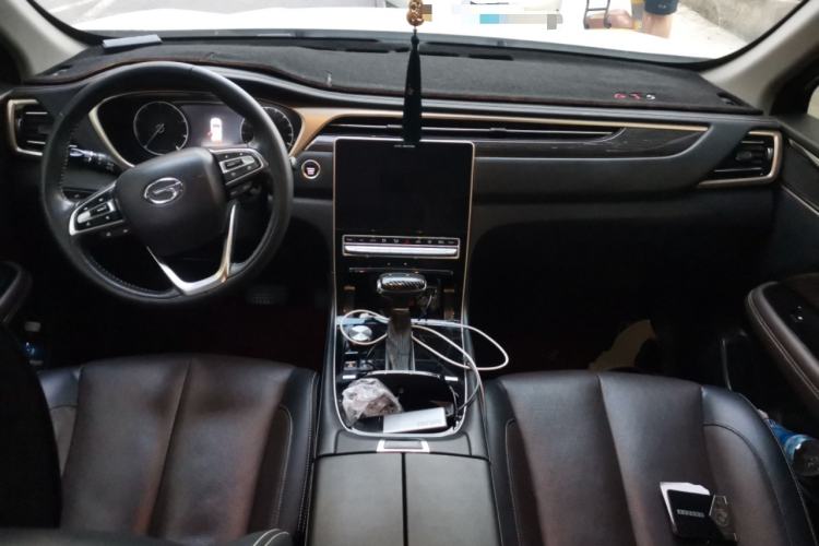 Used GAC Trumpchi GS5 2019 270T Automatic Luxury Edition Center Console