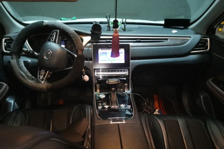 Used GAC Trumpchi GS5 2019 235T Automatic Comfort Edition Center Console