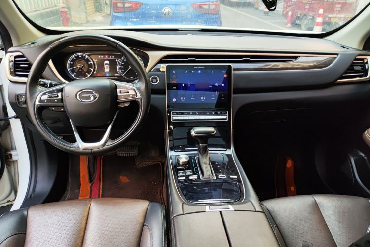 Used GAC Trumpchi GS5 2019 270T Automatic Luxury Edition Center Console