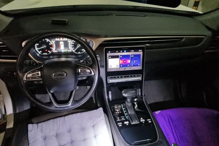 Used GAC Trumpchi GS5 2019 270T Automatic Luxury Edition Center Console