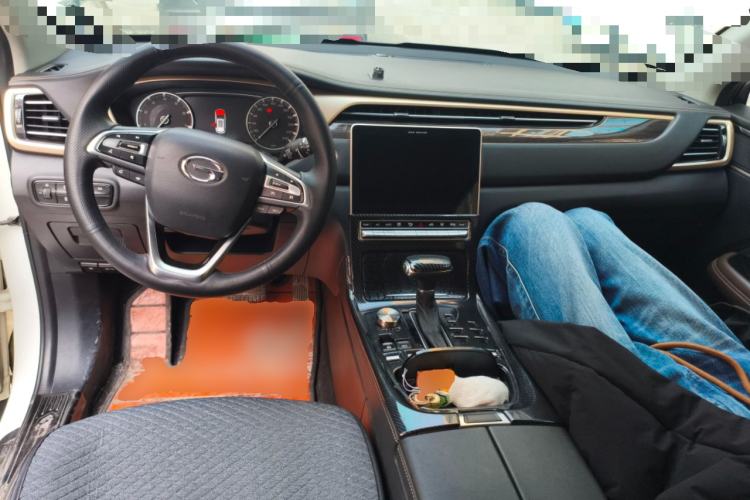 Used GAC Trumpchi GS5 2019 270T Automatic Luxury Edition Center Console