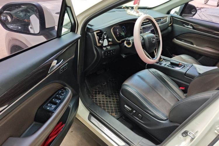 Used GAC Trumpchi GS5 2019 270T Automatic Prestige Edition Driver Seat