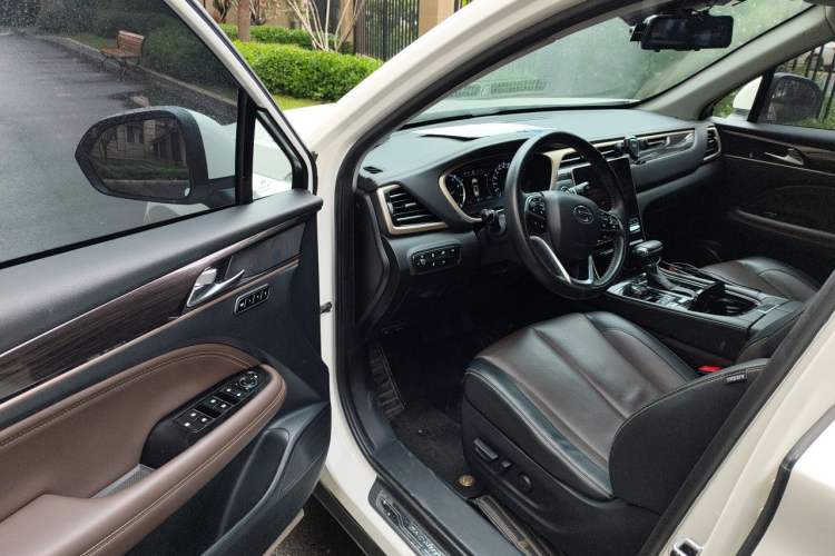 Used GAC Trumpchi GS5 2019 270T Automatic Luxury Edition Driver Seat