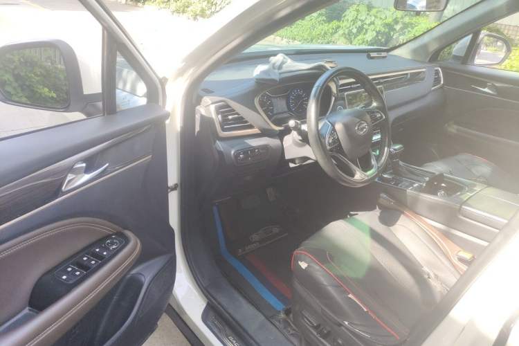 Used GAC Trumpchi GS5 2019 270T Automatic Elite Edition Driver Seat