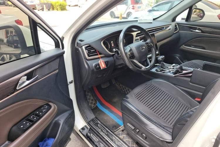 Used GAC Trumpchi GS5 2019 270T Automatic Luxury Edition Driver Seat