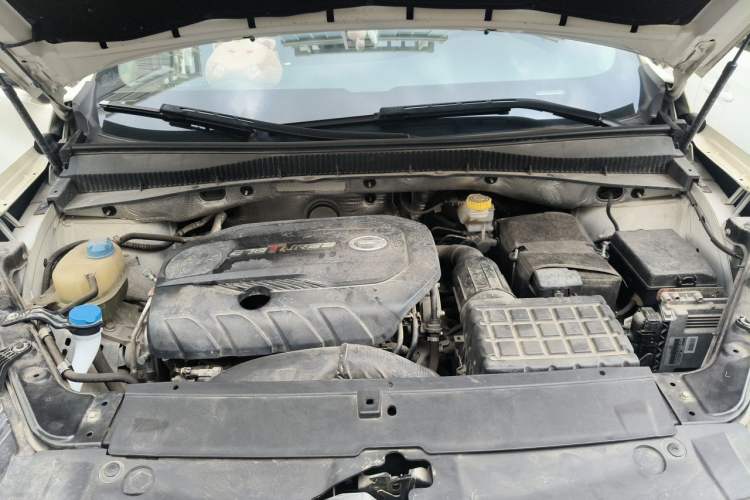 Used GAC Trumpchi GS5 2019 270T Automatic Luxury Edition Engine Bay