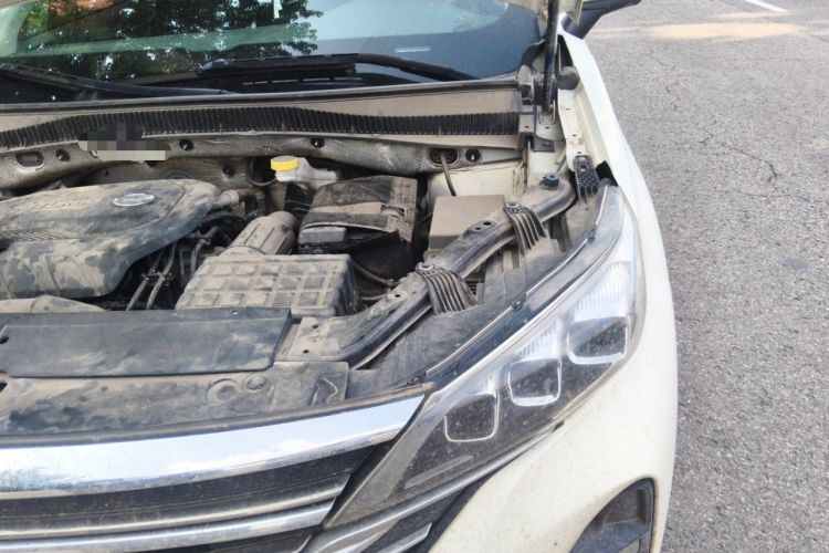 Used GAC Trumpchi GS5 2019 270T Automatic Luxury Edition Engine Bay Left