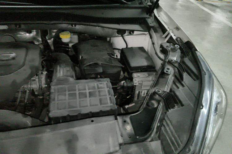Used GAC Trumpchi GS5 2019 270T Automatic Luxury Edition Engine Bay Left