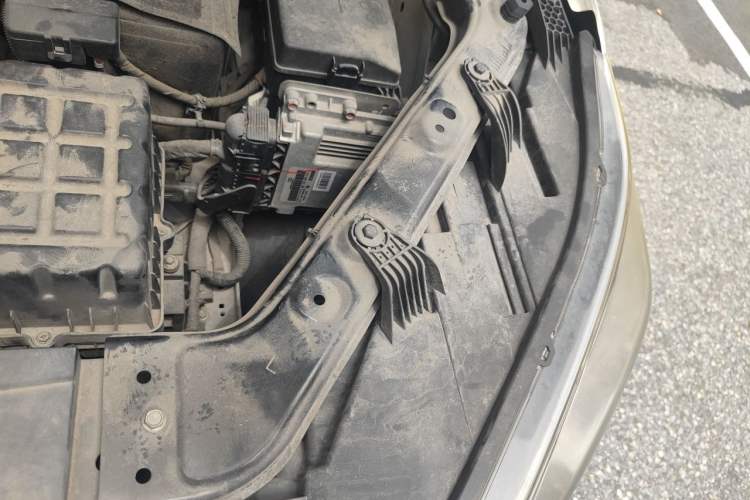 Used GAC Trumpchi GS5 2019 270T Automatic Elite Edition Engine Bay Left