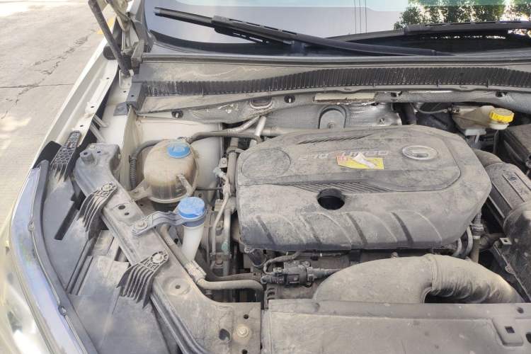 Used GAC Trumpchi GS5 2019 270T Automatic Elite Edition Engine Bay Right