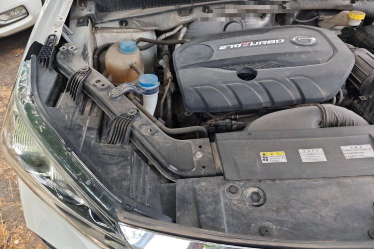 Used GAC Trumpchi GS5 2019 270T Automatic Luxury Edition Engine Bay Right