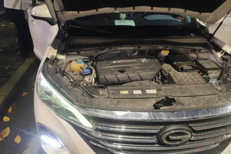 Used GAC Trumpchi GS5 2019 270T Automatic Luxury Edition Engine Bay Right