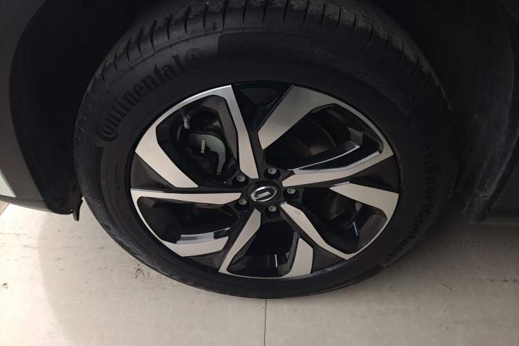 Used GAC Trumpchi GS5 2019 270T Automatic Luxury Edition Exterior 2