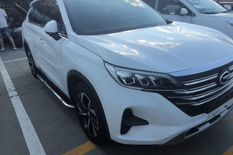 Used GAC Trumpchi GS5 2019 270T Automatic Luxury Edition Exterior 2