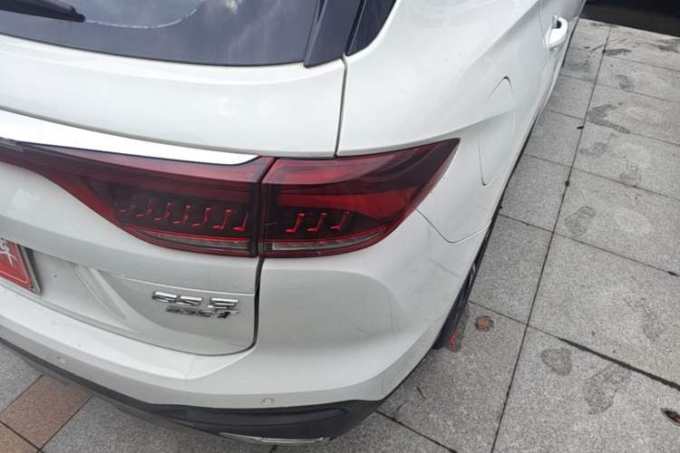 Used GAC Trumpchi GS5 2019 235T Automatic Luxury Edition Exterior 3