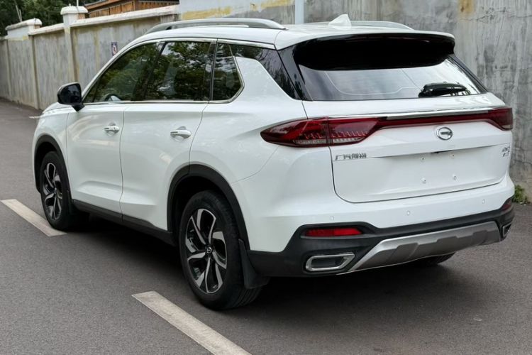 Used GAC Trumpchi GS5 2019 270T Automatic Luxury Edition Exterior 3