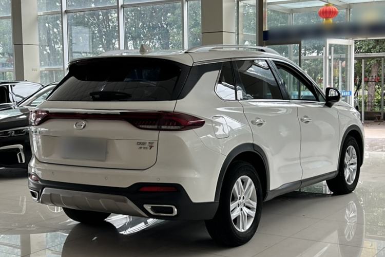 Used GAC Trumpchi GS5 2019 270T Automatic Elite Edition Exterior 3