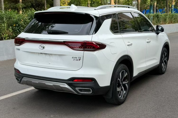 Used GAC Trumpchi GS5 2019 270T Automatic Luxury Edition Exterior 5