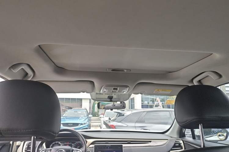 Used GAC Trumpchi GS5 2019 235T Automatic Luxury Edition Headliner