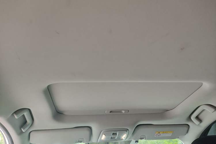 Used GAC Trumpchi GS5 2019 270T Automatic Luxury Edition Headliner