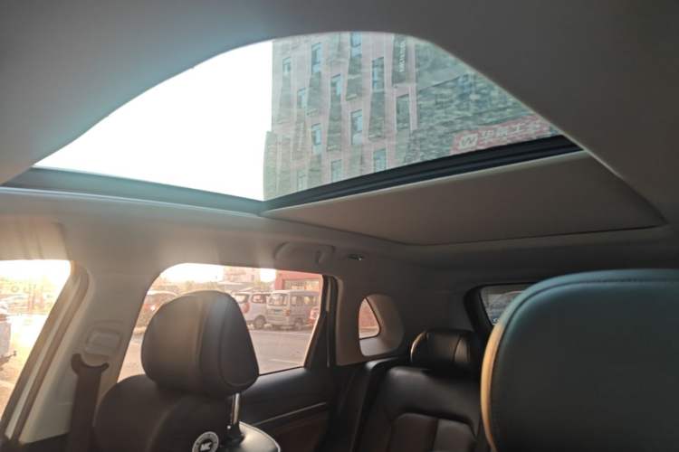 Used GAC Trumpchi GS5 2019 270T Automatic Luxury Edition Headliner