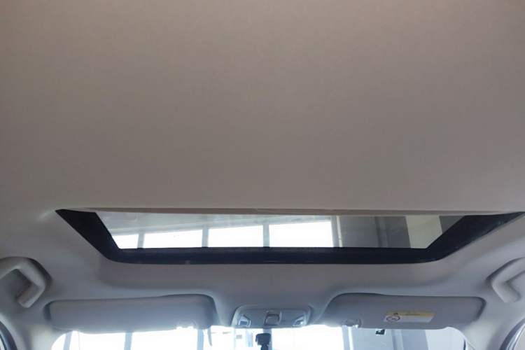 Used GAC Trumpchi GS5 2019 235T Automatic Luxury Edition Headliner