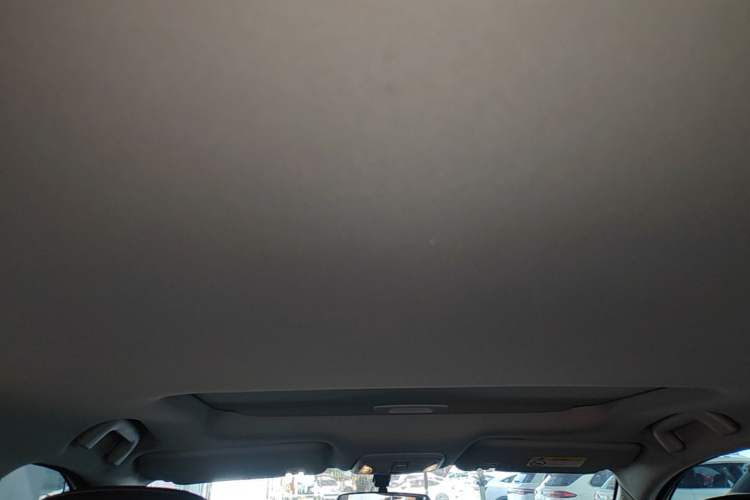 Used GAC Trumpchi GS5 2019 235T Automatic Elite Edition Headliner