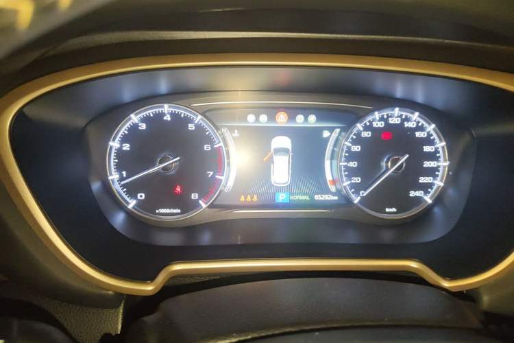 Used GAC Trumpchi GS5 2019 235T Automatic Luxury Edition Instrument Cluster