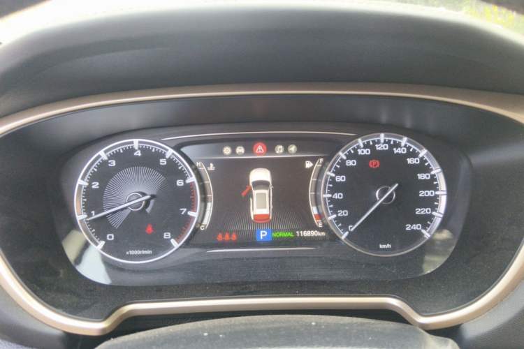 Used GAC Trumpchi GS5 2019 270T Automatic Luxury Edition Instrument Cluster