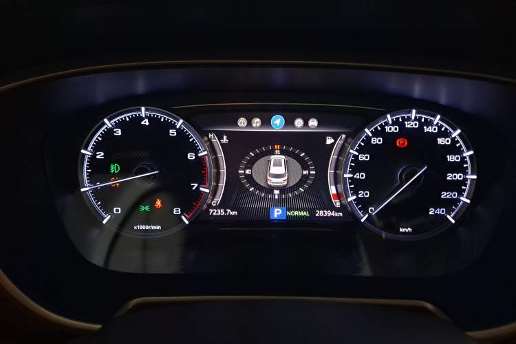 Used GAC Trumpchi GS5 2019 270T Automatic Luxury Edition Instrument Cluster