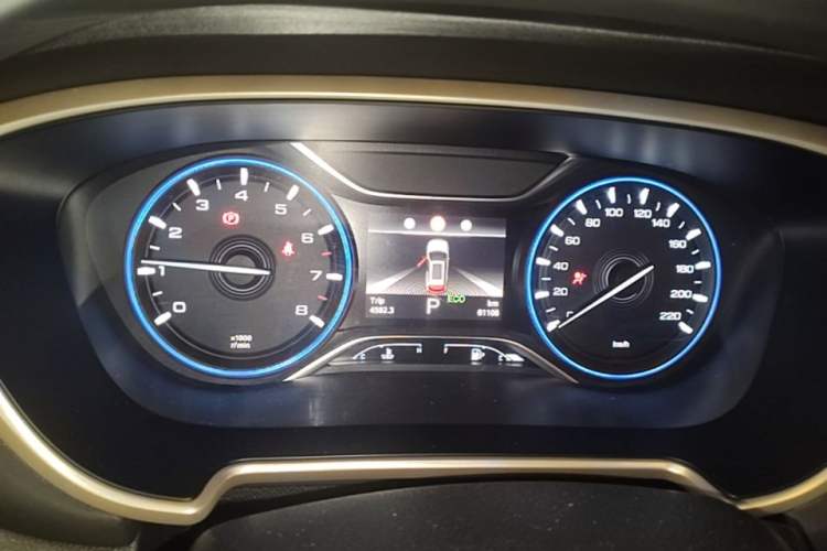 Used GAC Trumpchi GS5 2019 270T Automatic Elite Edition Instrument Cluster