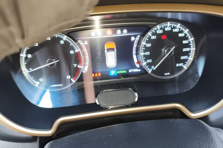 Used GAC Trumpchi GS5 2019 270T Automatic Luxury Edition Instrument Cluster