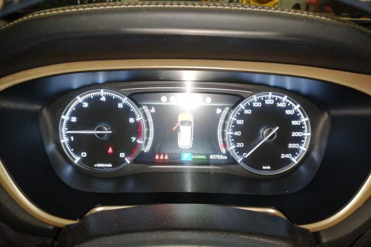 Used GAC Trumpchi GS5 2019 235T Automatic Luxury Edition Instrument Cluster
