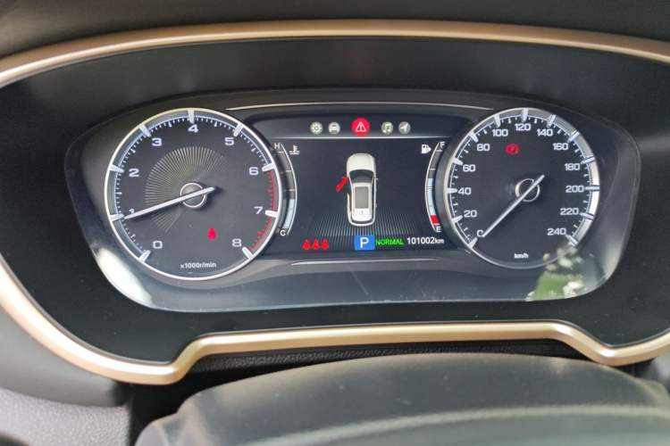Used GAC Trumpchi GS5 2019 270T Automatic Luxury Edition Instrument Cluster