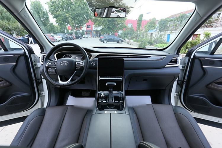Used GAC Trumpchi GS5 2019 270T Automatic Luxury Edition Interior 1