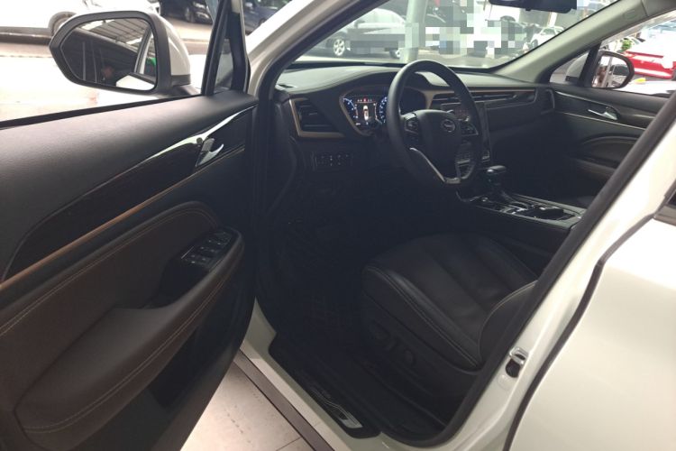 Used GAC Trumpchi GS5 2019 270T Automatic Luxury Edition Interior 3