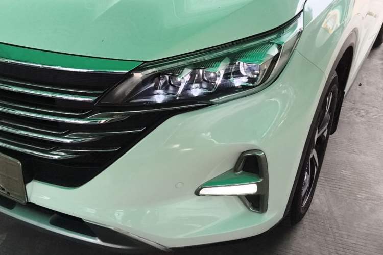 Used GAC Trumpchi GS5 2019 235T Automatic Luxury Edition Left Front Headlight