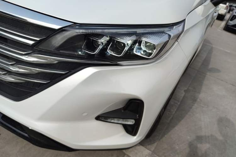Used GAC Trumpchi GS5 2019 270T Automatic Luxury Edition Left Front Headlight